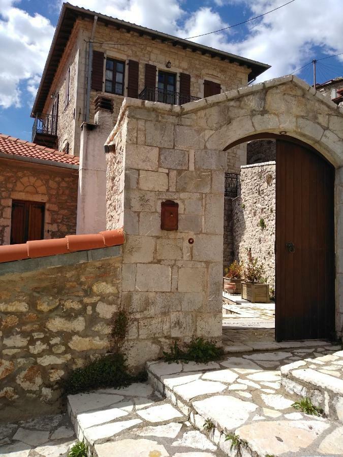 Bed and Breakfast Lousiou Nymfes à Gortynia Extérieur photo
